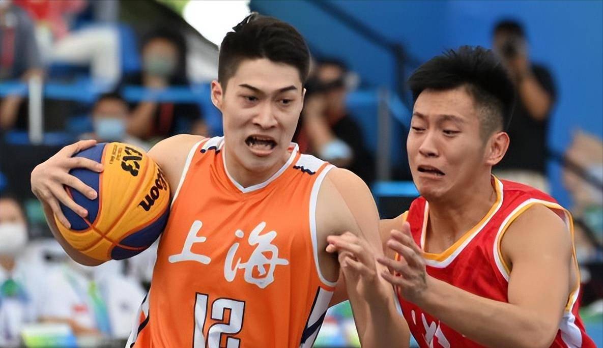 关于浙江队后场出色，击败上海收获关键胜利的信息