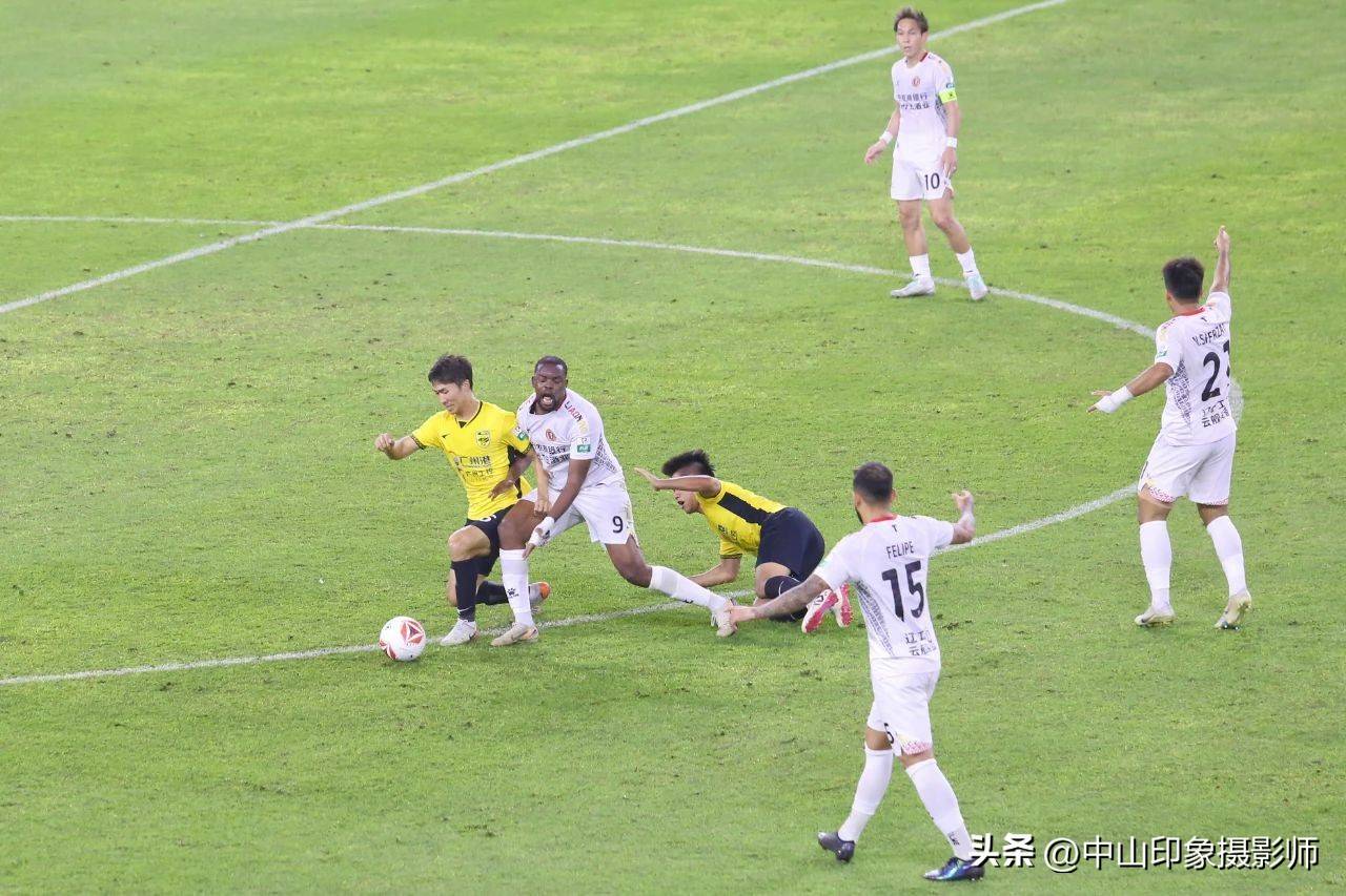 爱游戏官网-包含广州恒大备战关键战，球员状态神勇备受瞩目的词条