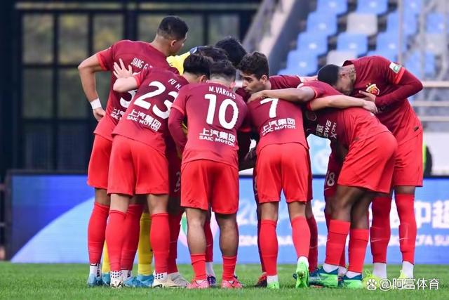 爱游戏官网-包含比赛环境紧张，球队与球队之间的竞争不亦乐乎！的词条