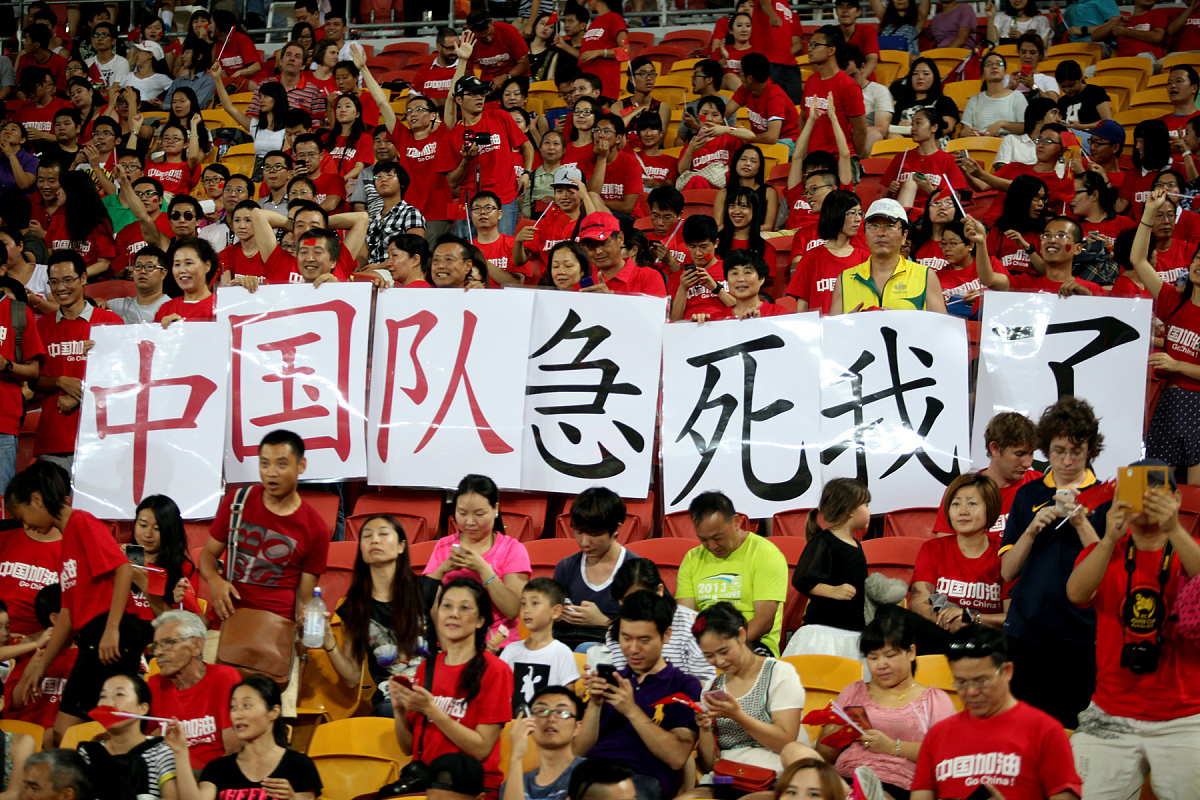 包含比赛环境紧张,球队与球队之间的竞争不亦乐乎!的词条 包含比赛环境紧张,球队与球队之间的竞争不亦乐乎!的词条