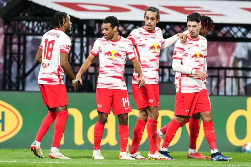 法国力争扩大优势，备战奥地利追求进步的简单介绍