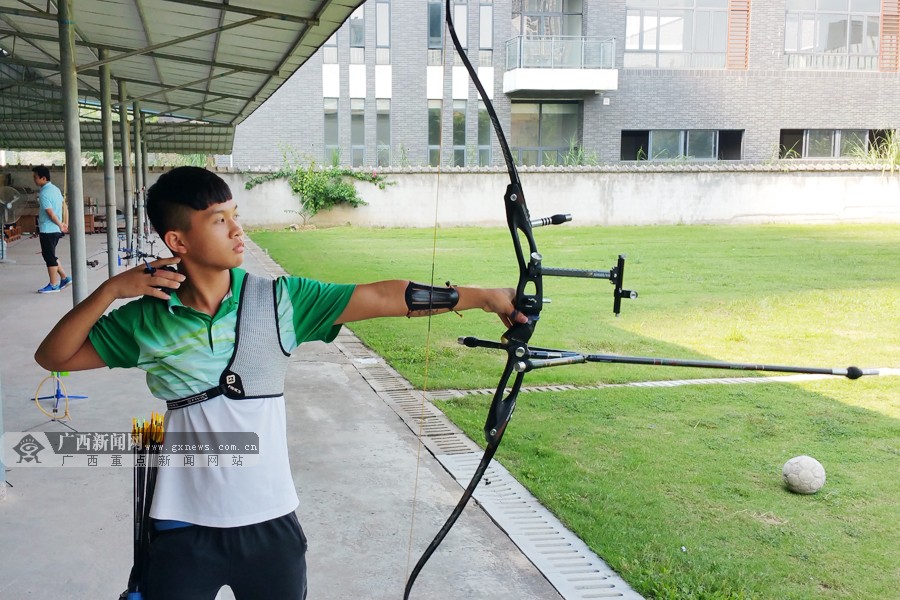 爱游戏体育官网-胜利关键人物回归训练场，备战决定性比赛！