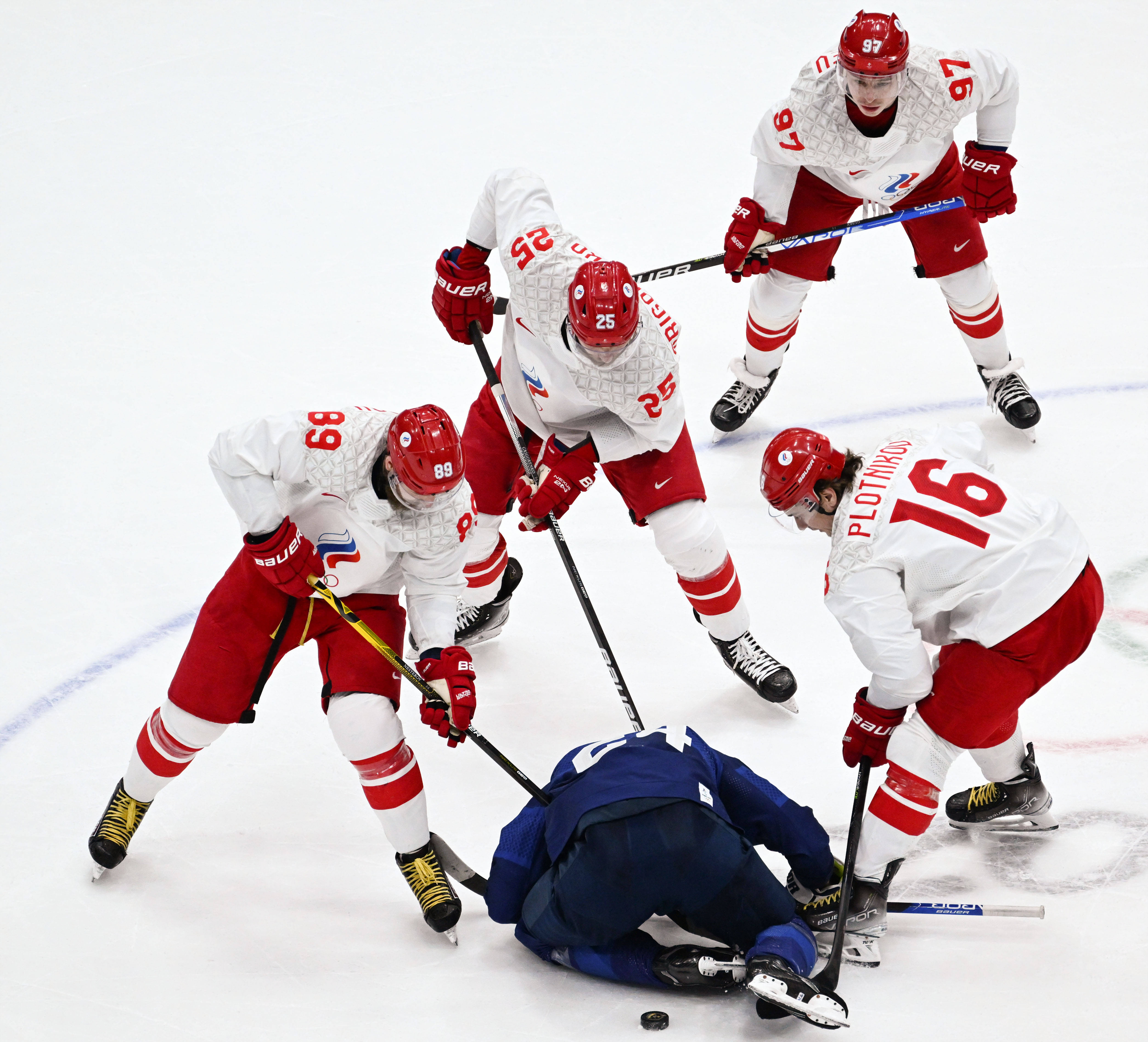 爱游戏官网-法国击败芬兰，提前预定前八名席位的简单介绍