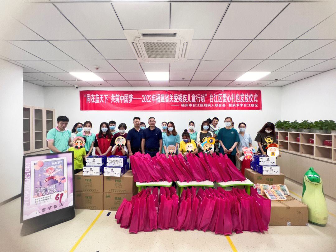 爱游戏中国官网-包含大连一方举办球队粉丝见面会活动的词条