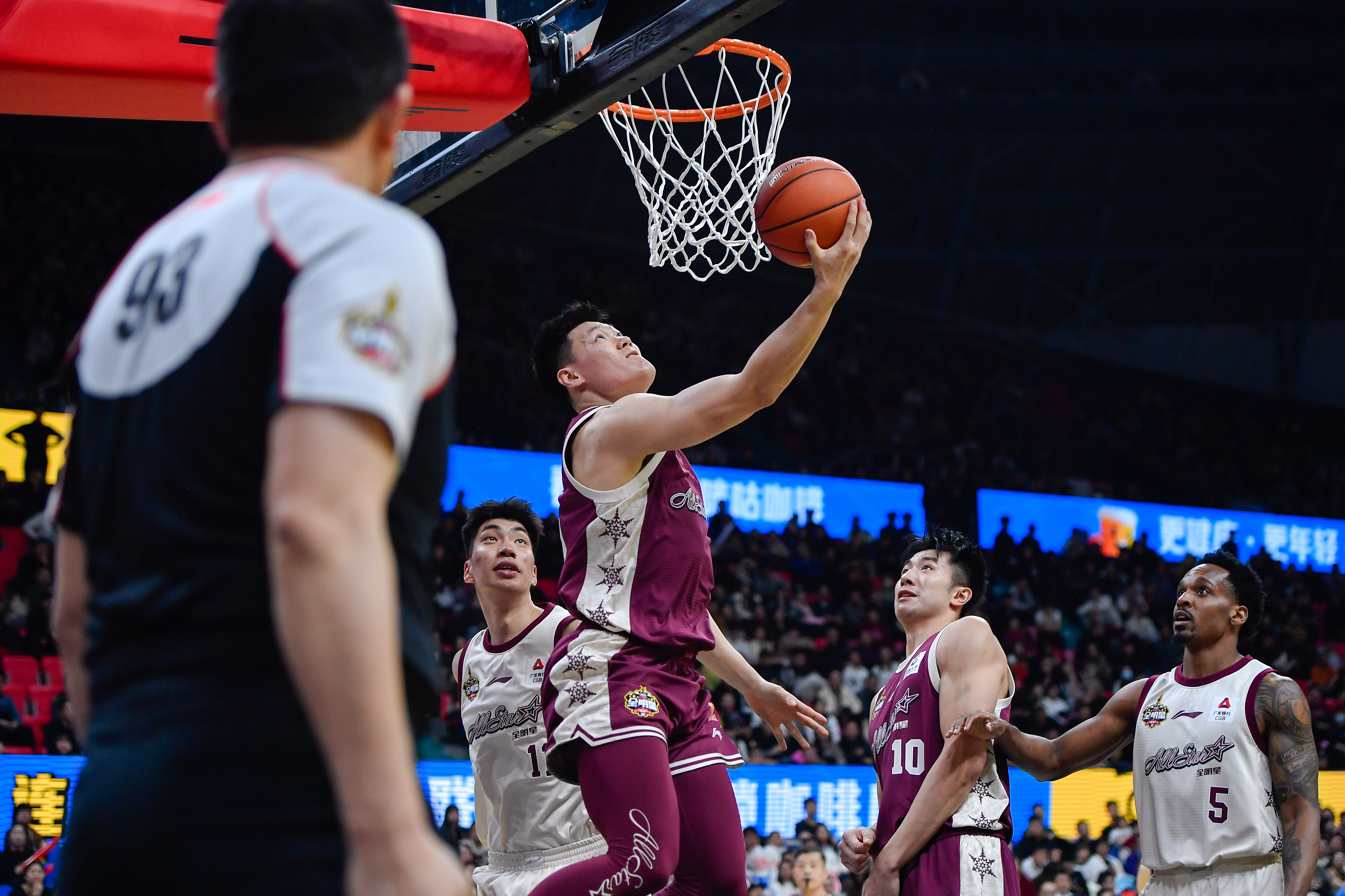 爱游戏网页版入口-重要篮球比赛即将在国内拉开序幕