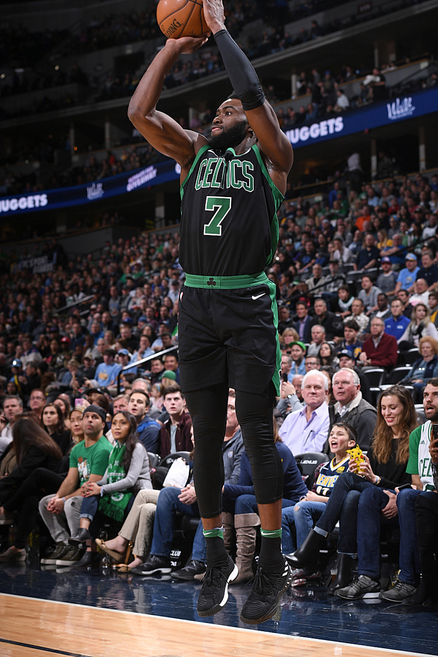 公牛客场负于凯尔特人，吞下连败