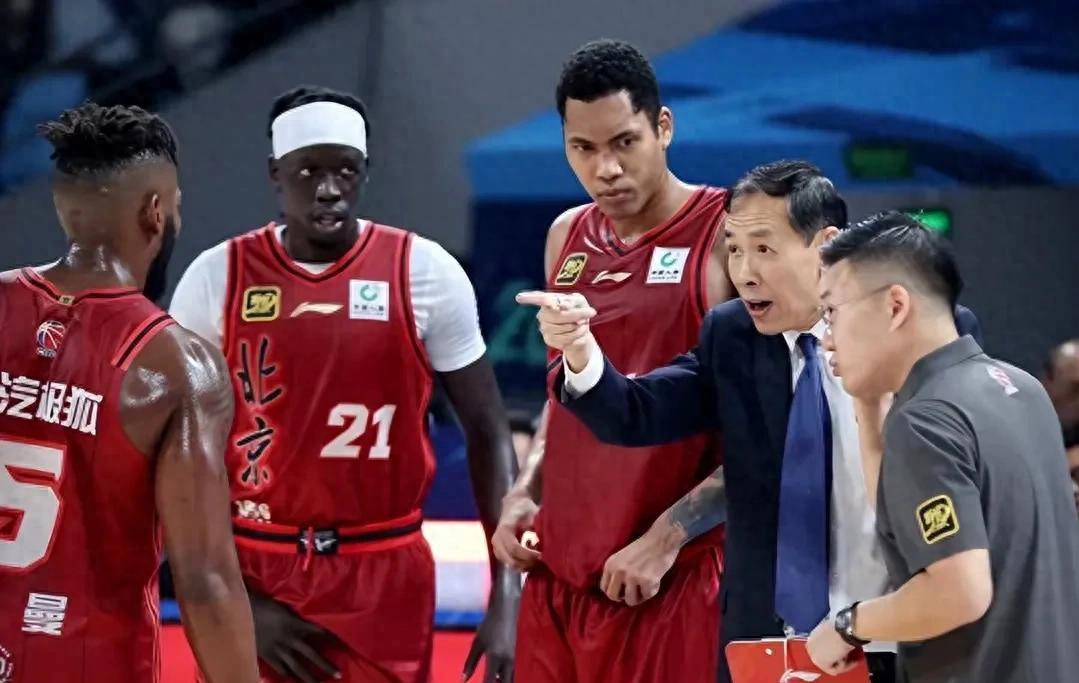 爱游戏入口-福建球队打进强，继续获胜接连！