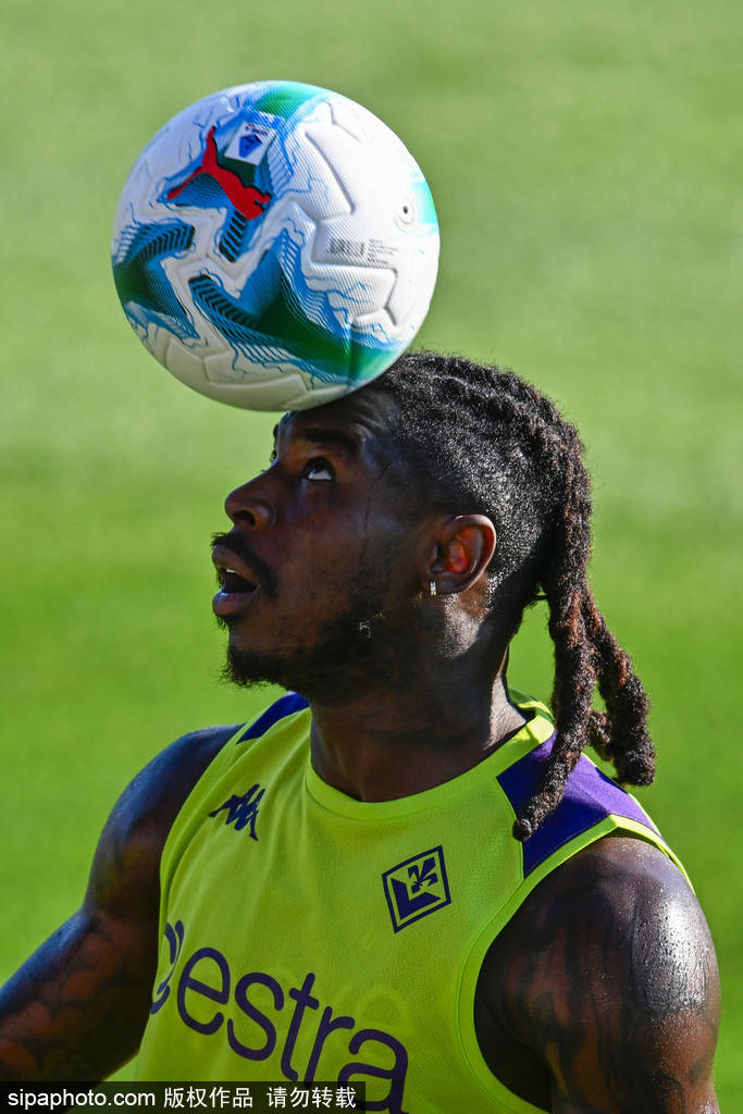 佛罗伦萨中场优异发挥，助球队连续取胜信心大增的简单介绍