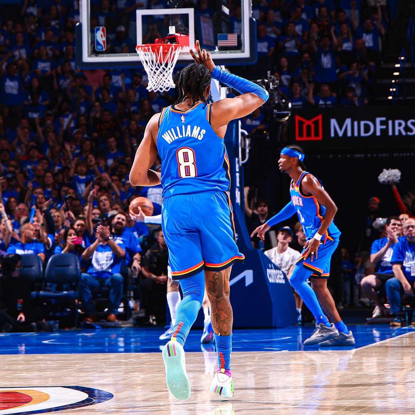 关于雷霆不敌灰熊，仍然维持在西部第九位的信息