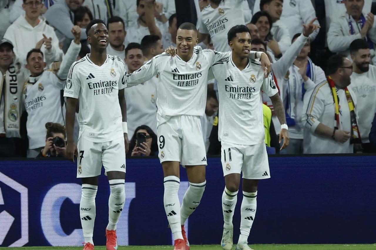 爱游戏网页版登录入口-皇马战平巴拉多利德，-握手言和