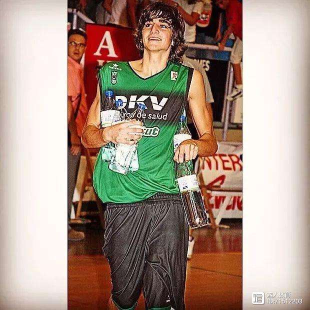 爱游戏在线-关于王者归来再添辉煌，欧预赛比赛献上惊喜的信息