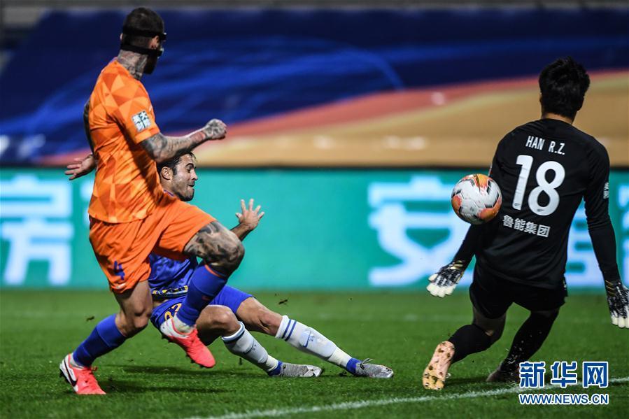 爱游戏官网-苏宁客场不敌鲁能，遭遇连败